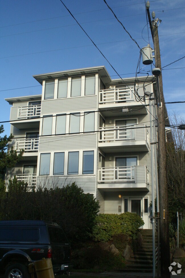 Photo - Salmon Bay Vista