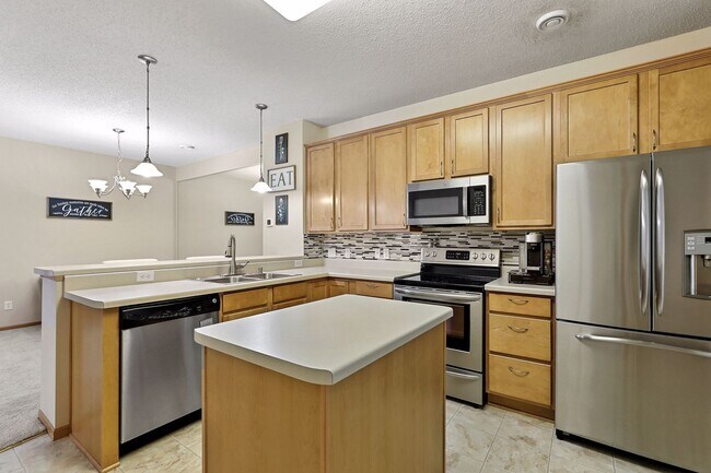 Photo - Bailey's Arbor townhome- 2 bed/1.5 bath; A...