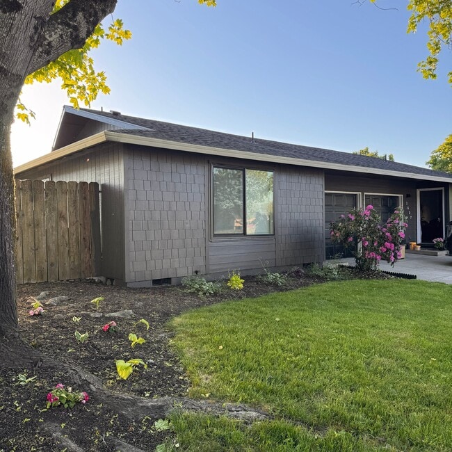 Photo - 2625 S 7th St Unit 2625