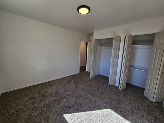 Photo - 308 Loomis Ave