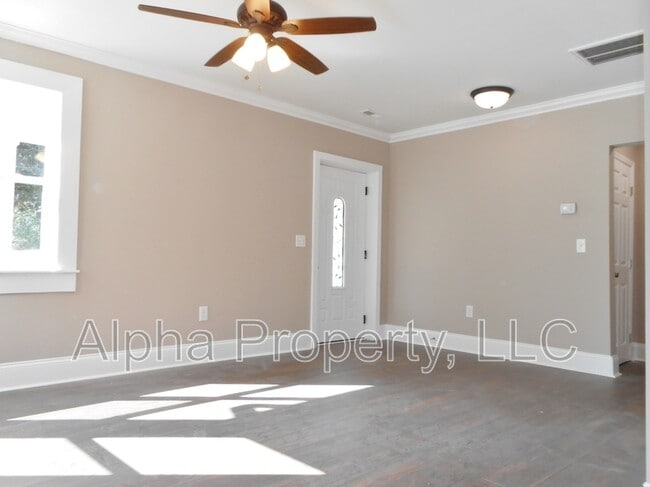 Photo - 22 Ridgeway Dr