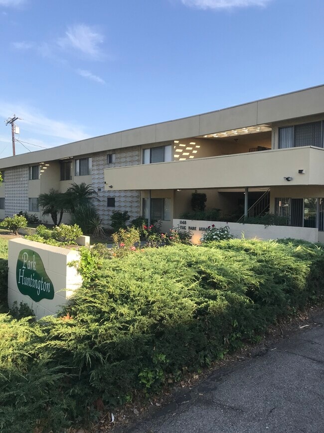 1148 W Huntington Dr Unit 25