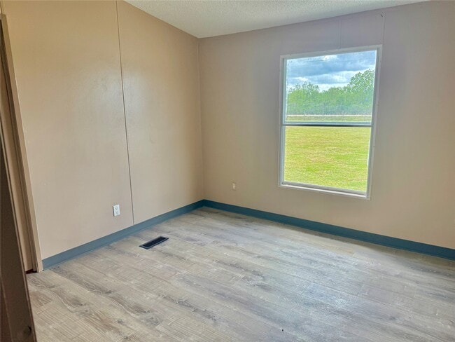 Photo - 1841 County Rd 382