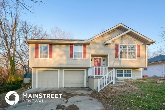 Photo - 620 N 18th St House