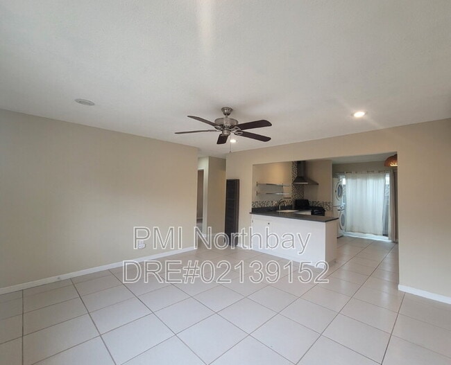 Photo - 440 Russell St Unidad B