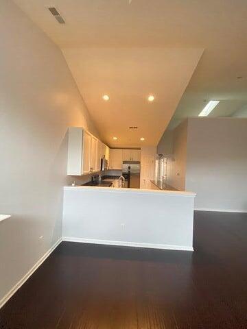 Photo - 119 W Oakbrook Dr