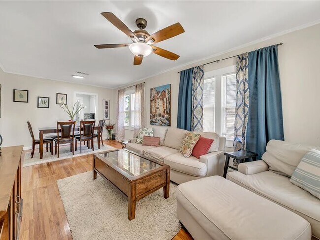 Photo - 1348 S Pittsburg Ave