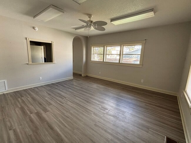 Photo - For Rent: Charming Mixed-Use Home – 1 Bedroom + Den Unit 310 S Clake St