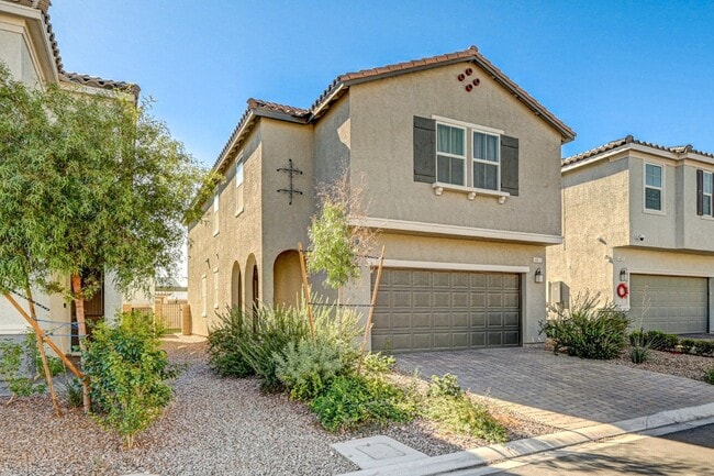 Photo - AMAZING 2 Story, 5 Bedroom Home in Gated community!