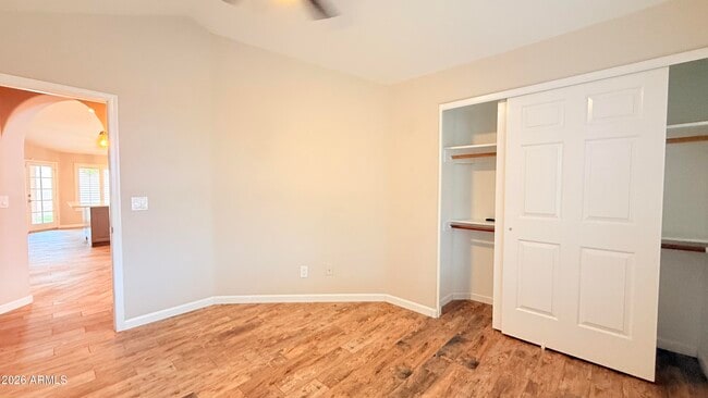 9140 E Siesta Ln