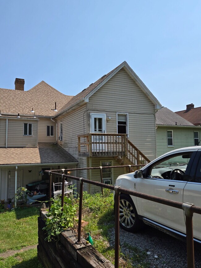 Photo - 304 7th Ave Unidad 3