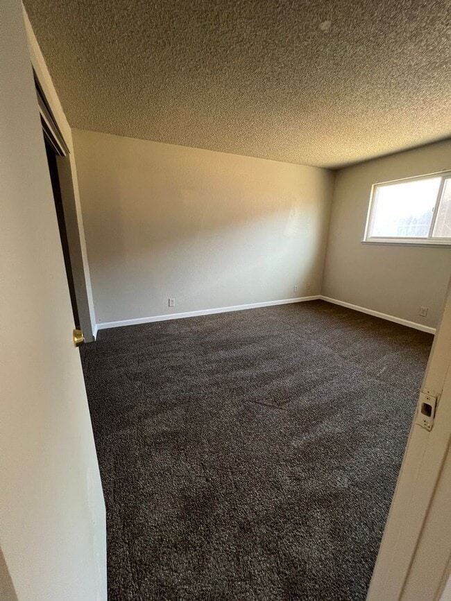 Photo - 6320 Lignos 5505-07 Missie Unidad 5505