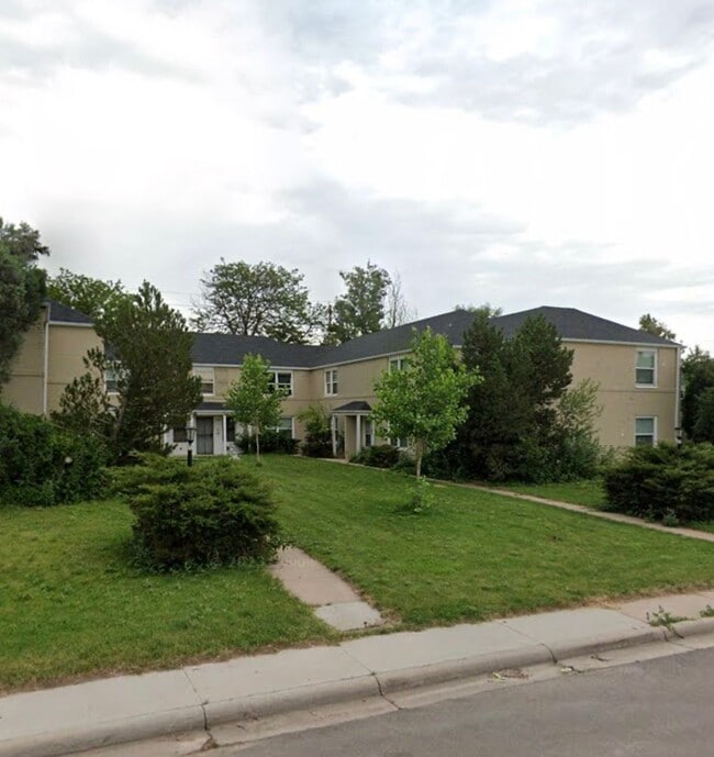 Photo - 2 BEDROOM 1 BATHROOM TOWNHOME CLOSE TO WARREN AIR FORCE BASE