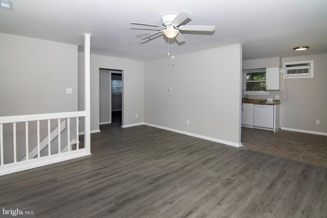 Photo - 106 Haines Ave