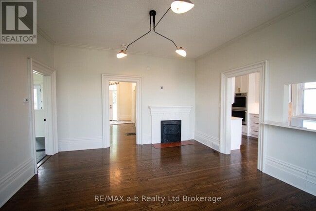 Photo - 66 Daly Ave