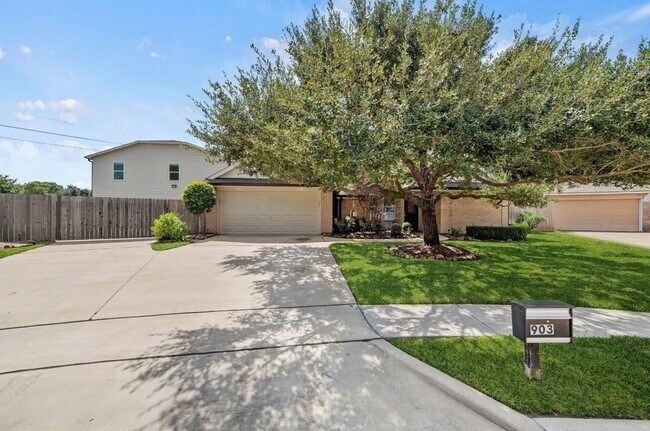 Photo - 903 Sugarfield Ct