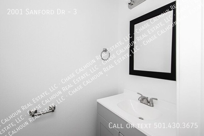 Photo - 2001 Sanford Dr Unit 3