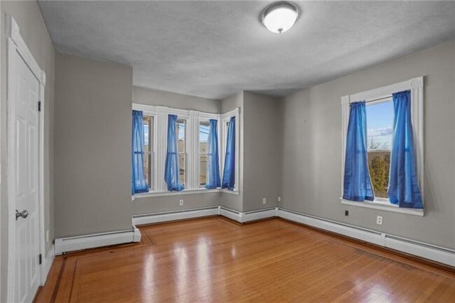 Photo - 14 Lincoln Ave Unit 1