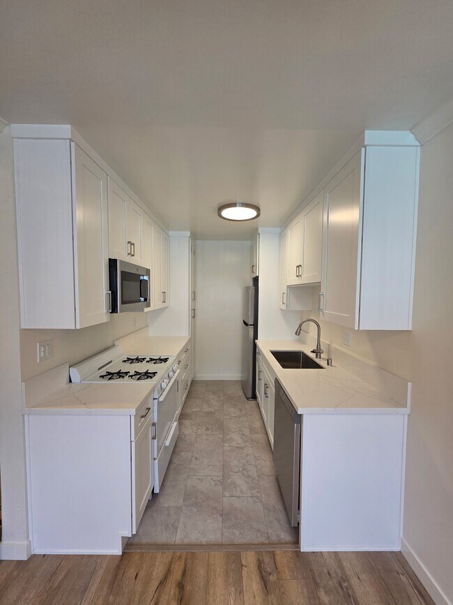 4469 Murietta Ave Unit 07