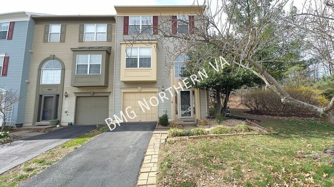 Building Photo - 865 Tall Oaks Square