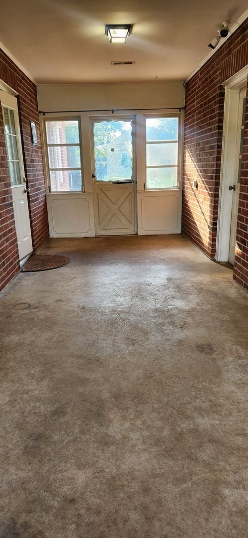 8 Fairfax Cir