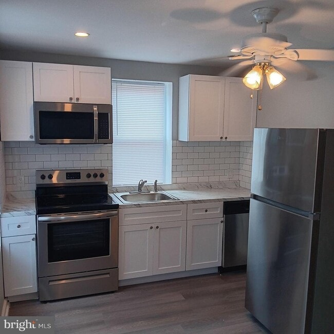 Photo - 2036 N Gratz St
