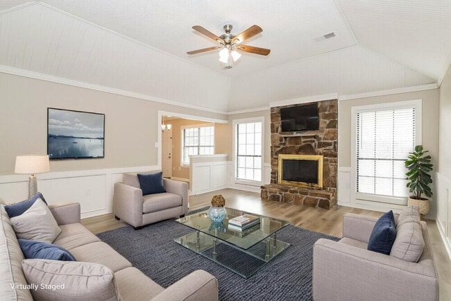 Photo - 8163 Cairn Dr