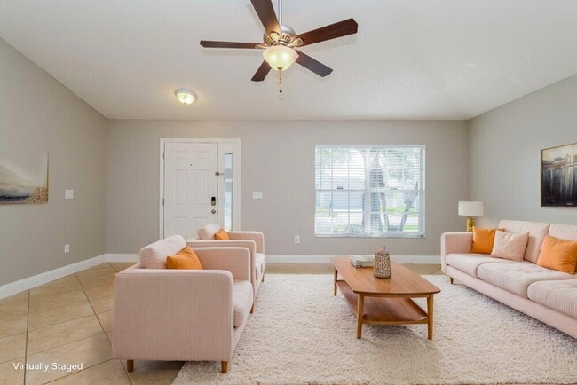 Photo - 1540 Chepacket St