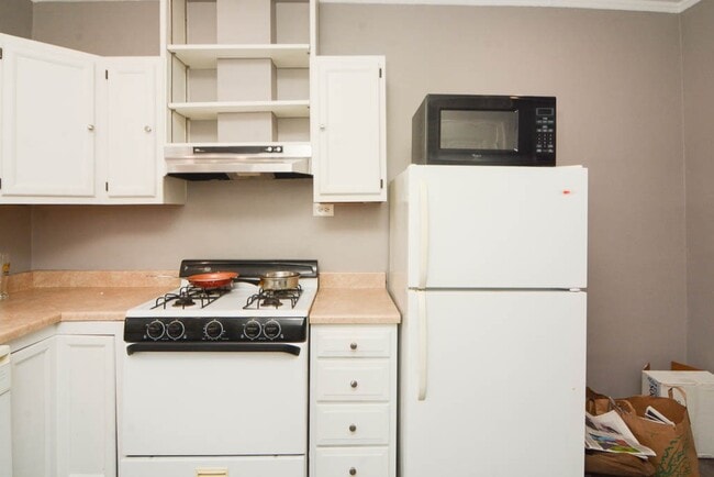 Photo - 5516 N Kenmore Ave Unidad 104