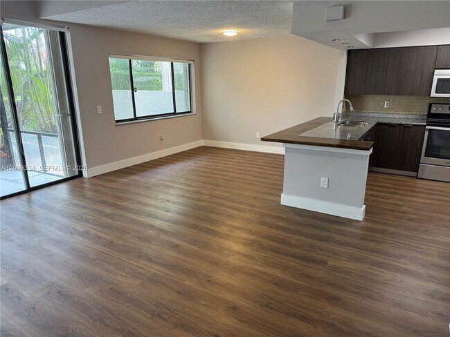 Photo - 11749 Terra Bella Blvd