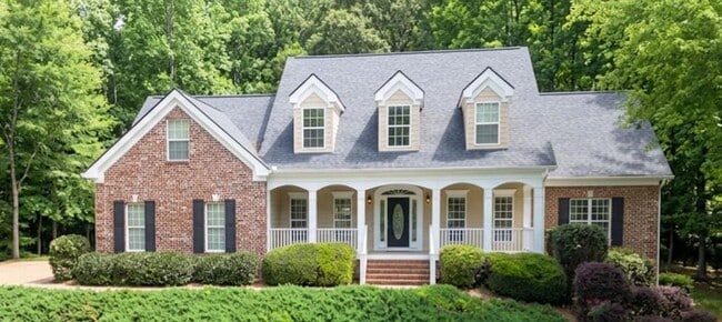 Photo - 606 Lakeshore Ct