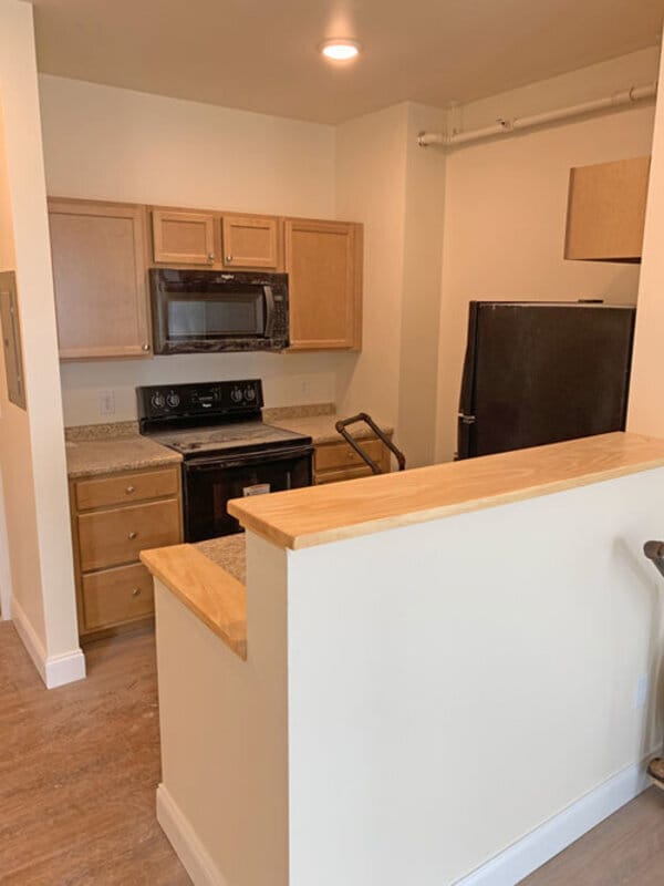 323 Pearl St Unit 12