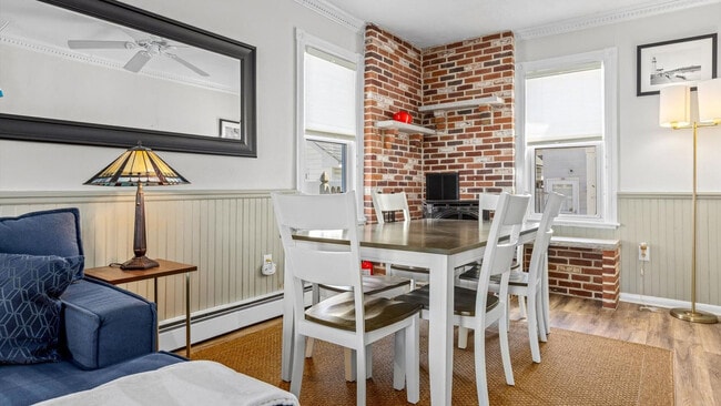 Photo - 111 West Ave Unidad ID1309024P