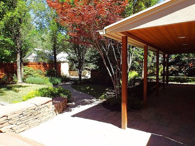 Photo - 2225 Garfield Ave