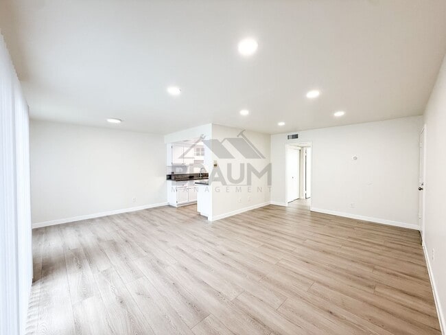 Photo - 15000 Burbank Blvd Unit 202