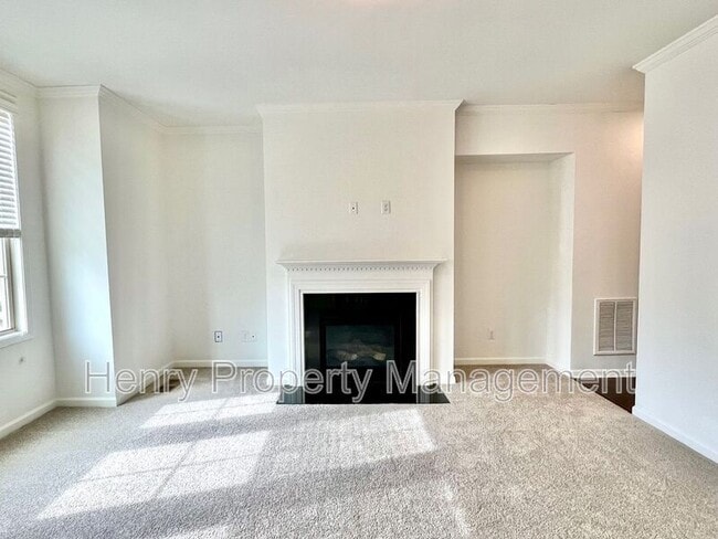 Photo - 8302 Primanti Blvd