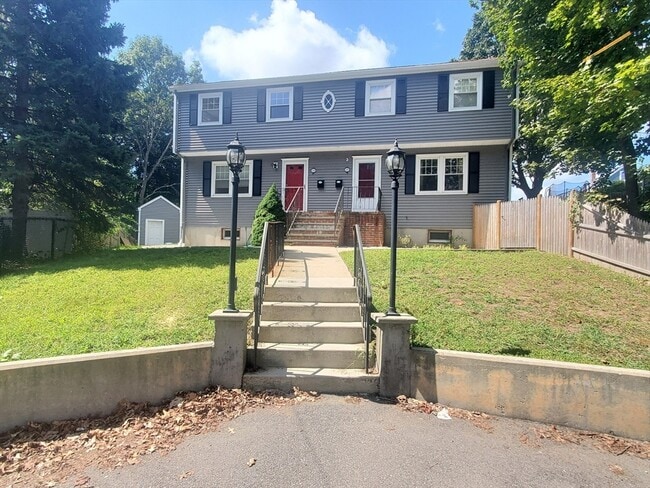 Photo - 133 Ashcroft St Apartment Unit 1