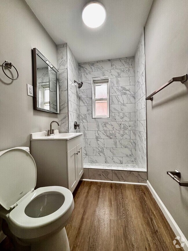 Building Photo - Newly Renovated 2 bedroom in Fairborn! Unit 237 - B Rental