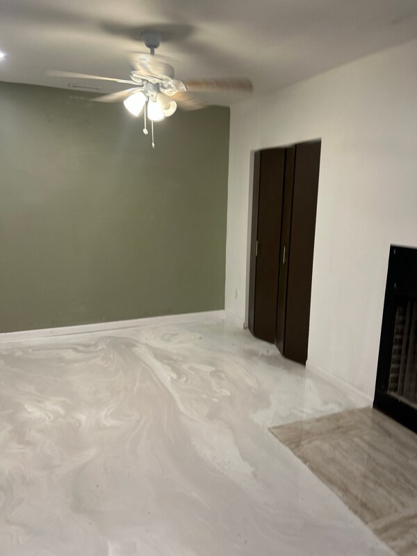 Photo - 3755 Shreve Ave