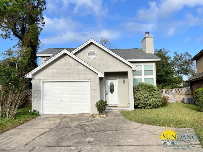 Gorgeous 3 Bedroom Home in Fort Walton Beach - Gorgeous 3 Bedroom Home in Fort Walton Beach