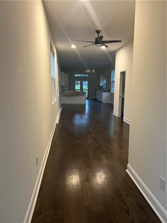 Photo - 443 Mary St SW