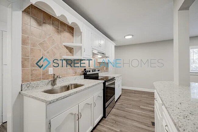 Photo - 4222 Canady St