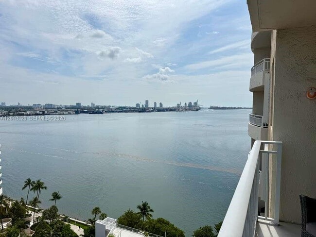 Building Photo - 770 Claughton Island Dr Unit 1805