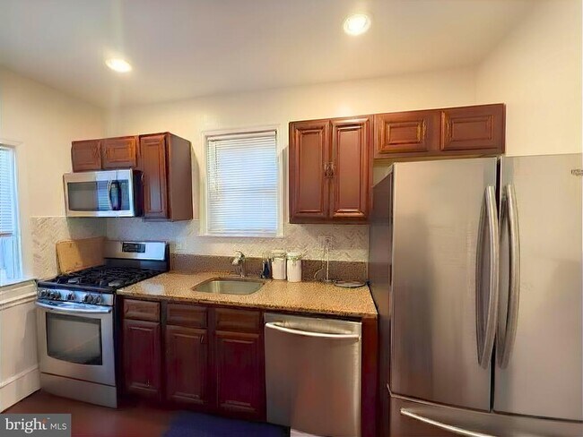 Photo - 3803 Colborne Rd