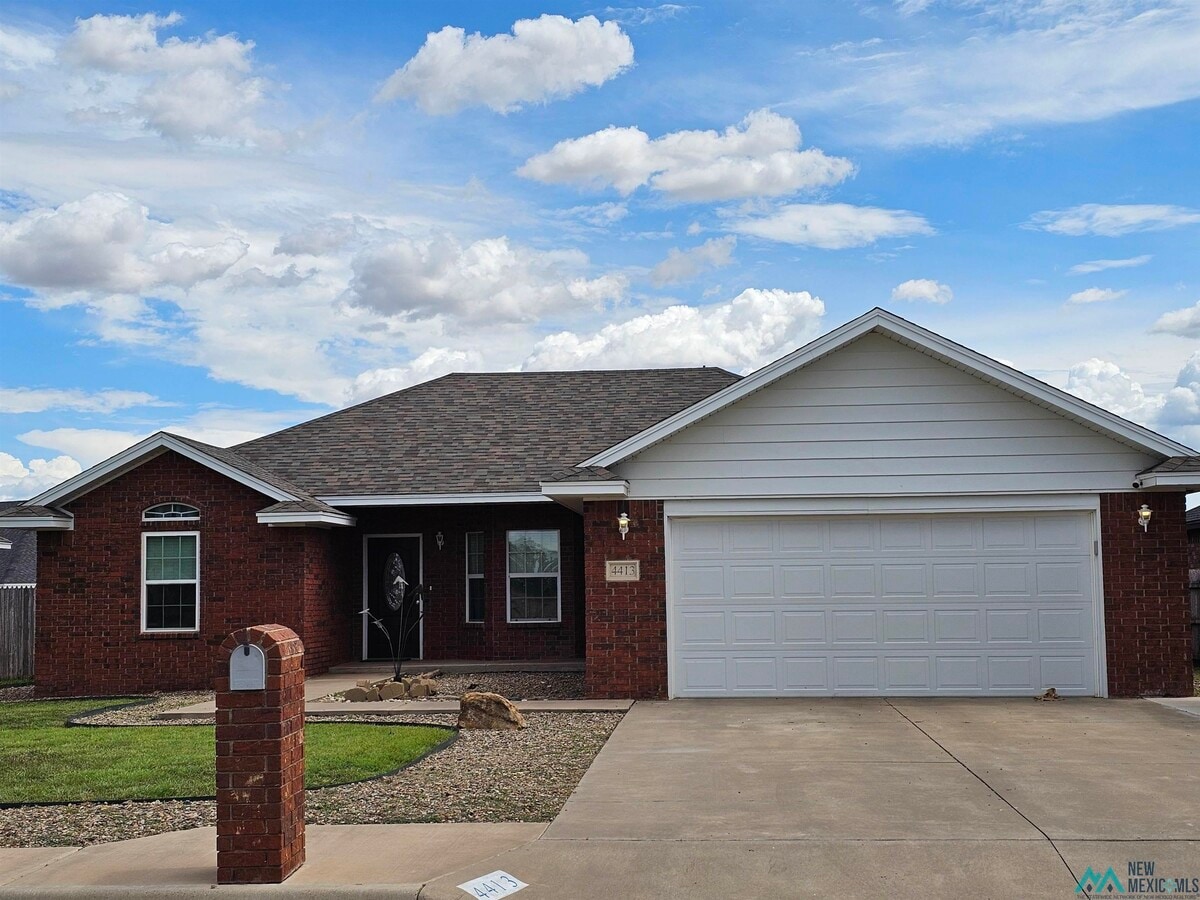 Photo - 4413 Sandstone Dr House