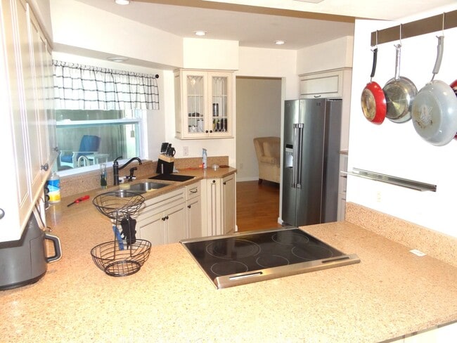 Photo - 2 bedrooms for rent in this single family home.