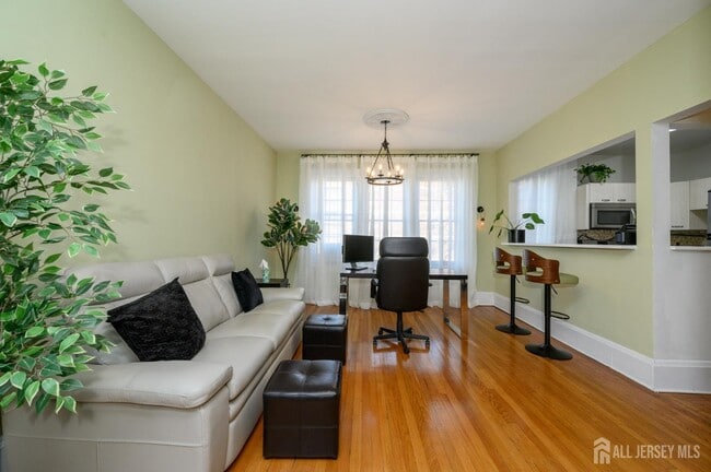 Photo - 55 Randolph Pl Unit 301