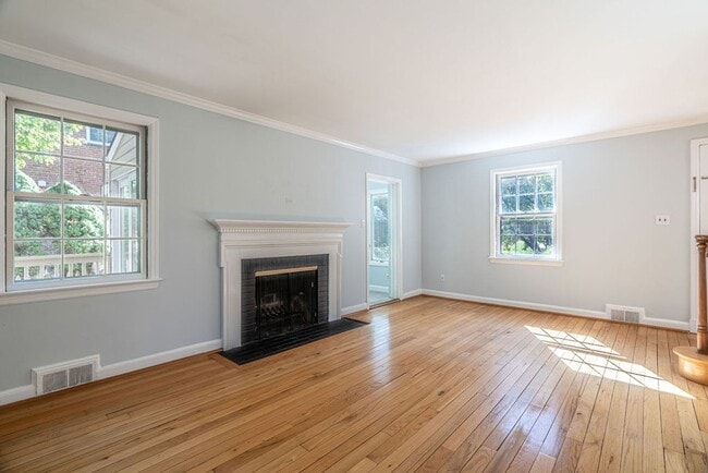 Photo - Charming 3 Bedroom Colonial Home in Bethesda
