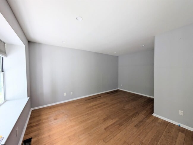 Photo - 4730 Boxwood Pl