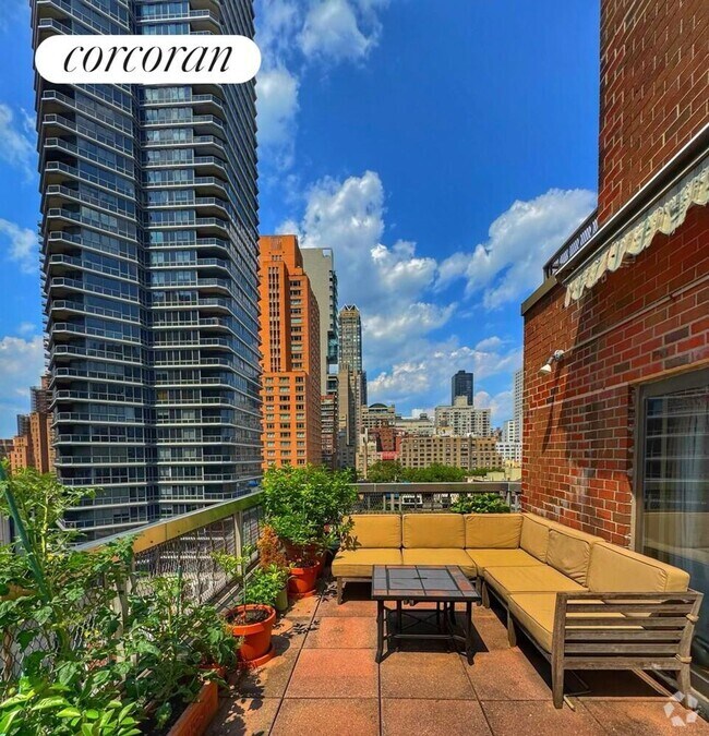 Building Photo - 220 E 60th St Rental
